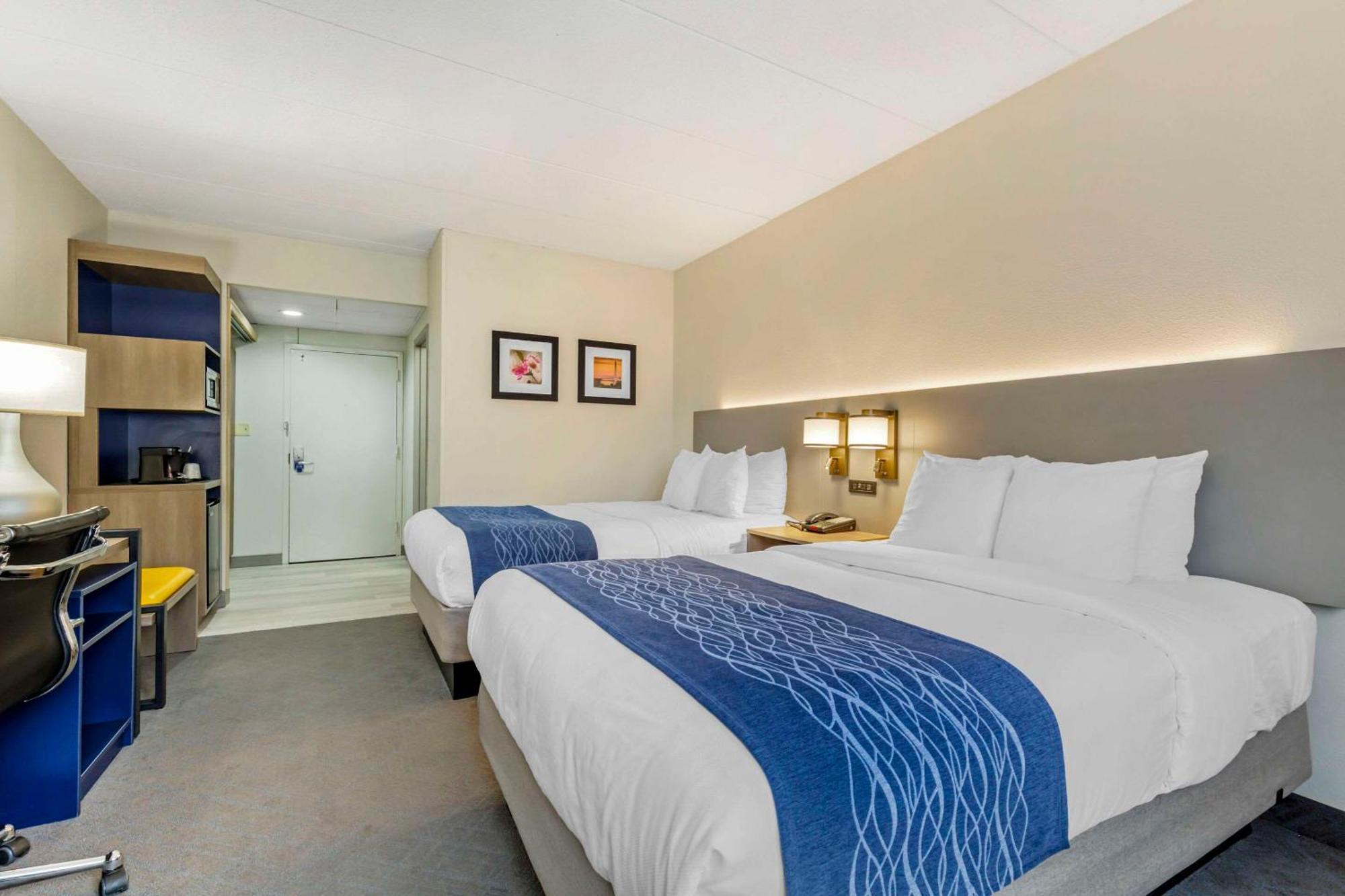 Comfort Inn Herndon-Reston Buitenkant foto